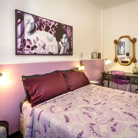 Girovagando Bed and Breakfast Γένοβα